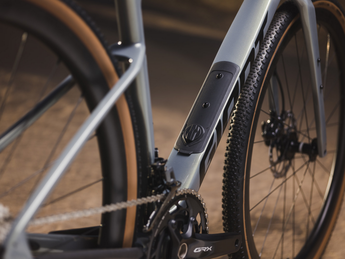 Giant Revolt Advanced 0 2025