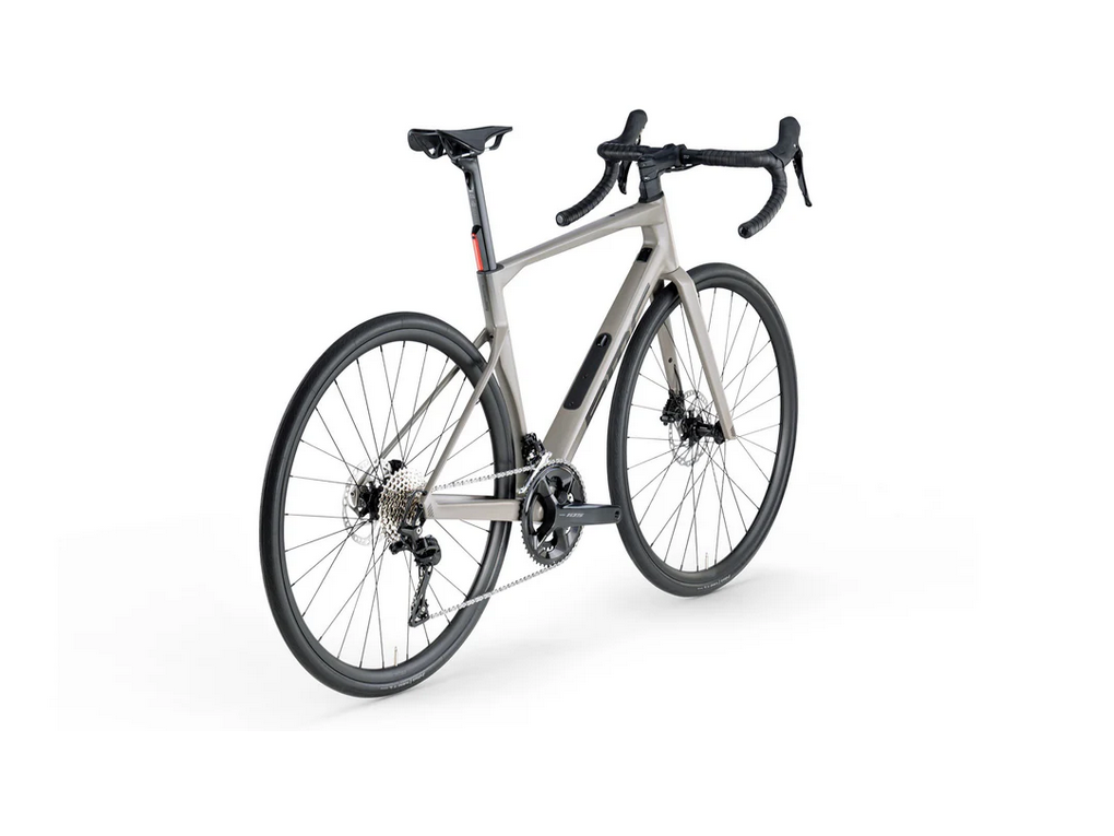 BMC ROADMACHINE THREE 2026