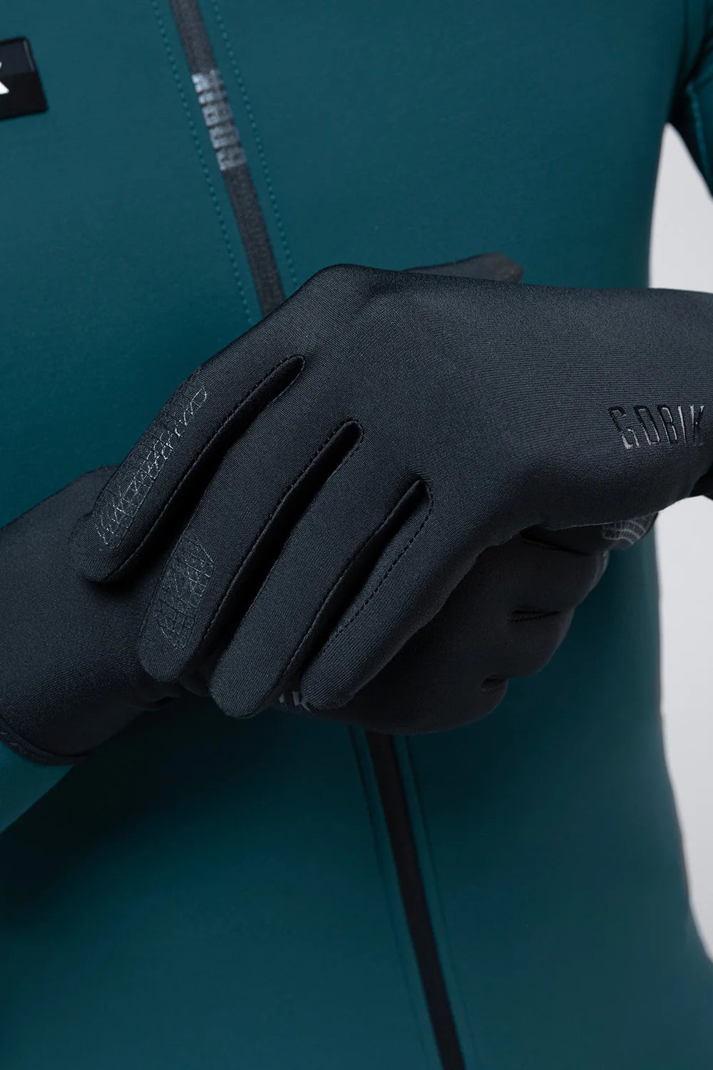 Finder 2.0 True Black