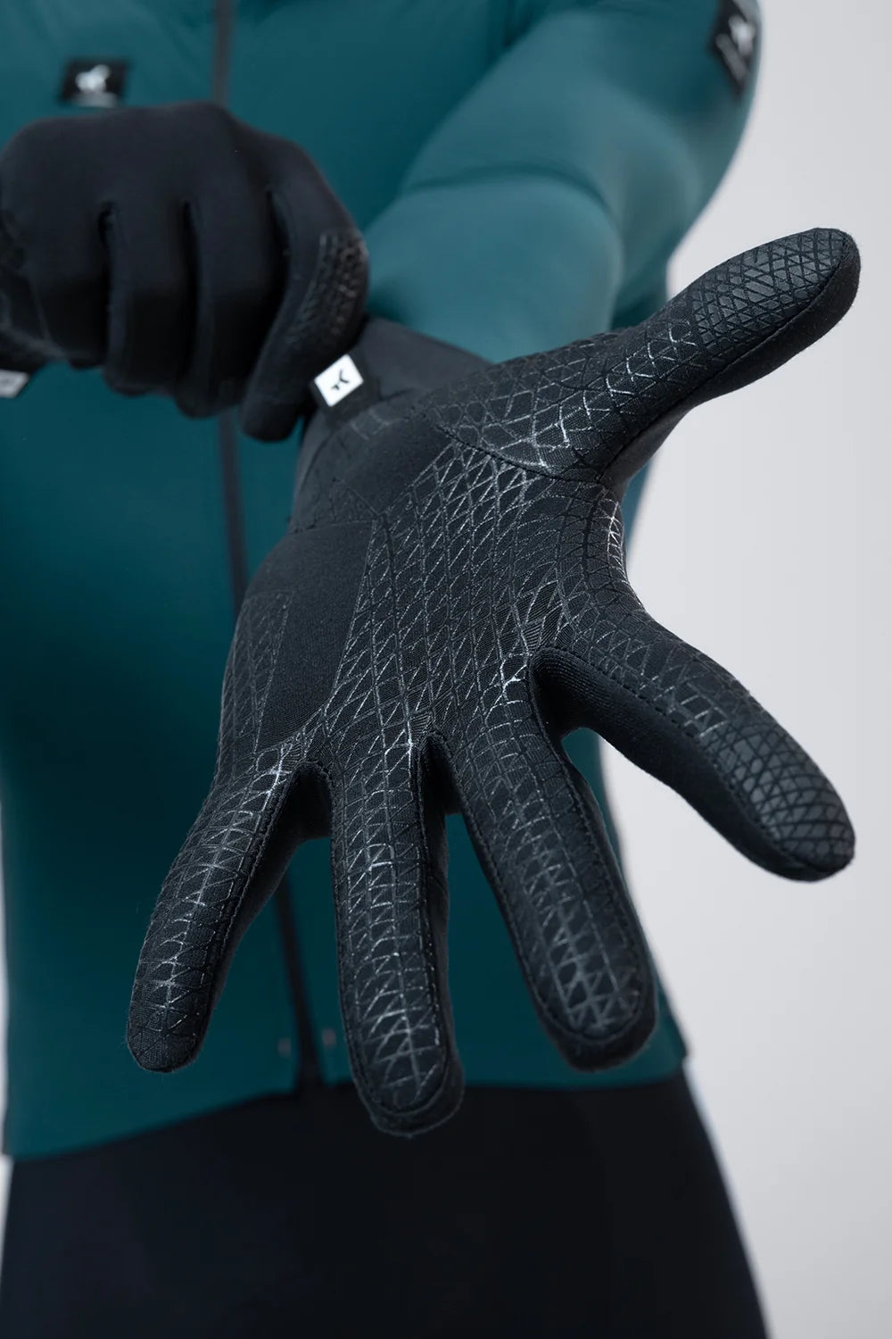 Finder 2.0 True Black